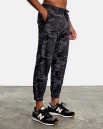 RVCA Spectrum Cuffed