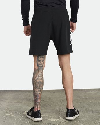 RVCA Fight Scrapper 17" Shorts Black